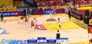 谈球吧体育app官网💥得分机器！纳纳利跳投&三分个人连拿8分带队拉开分差