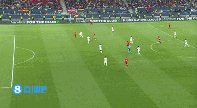 谈球吧体育app官网打爆法国！波罗长传亚马尔破门梅开二度，上演坐广告牌庆祝